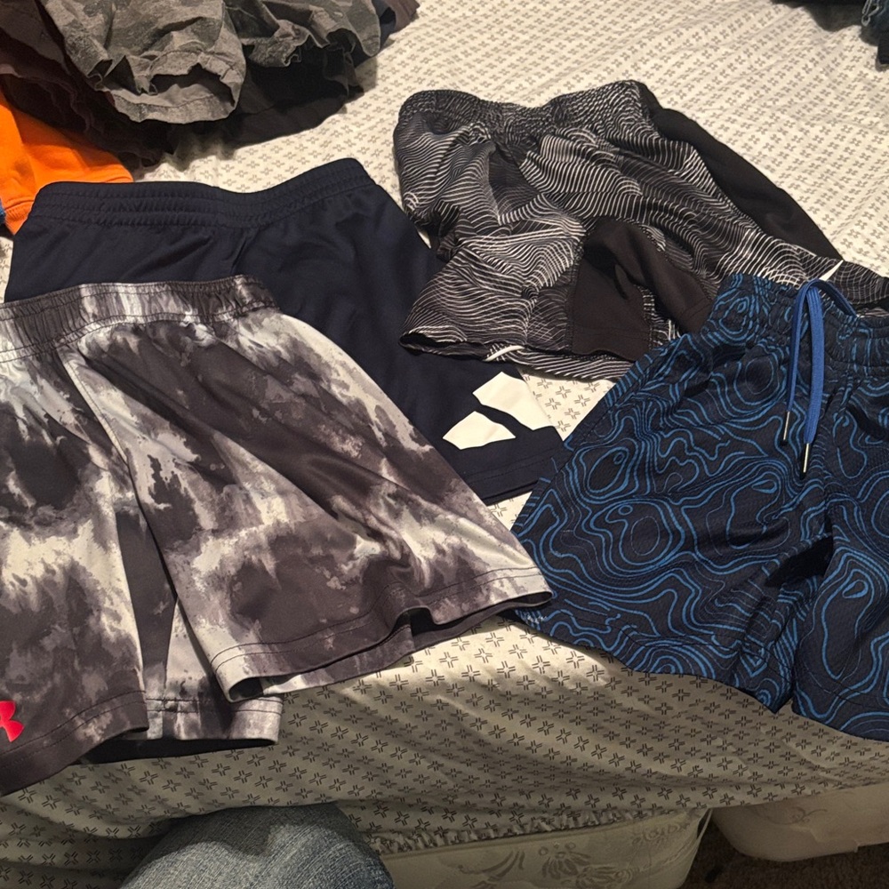 Boys athletic shorts size 5 (Nike, Adidas, under Armour)